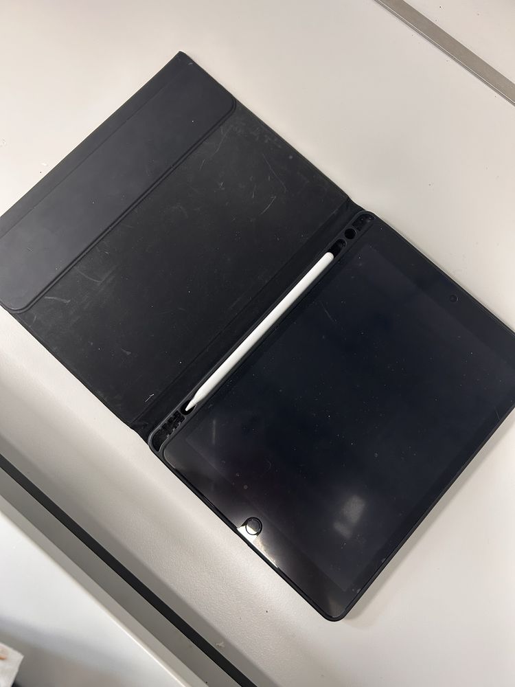 iPad 9th Generation Wi-Fi 64GB