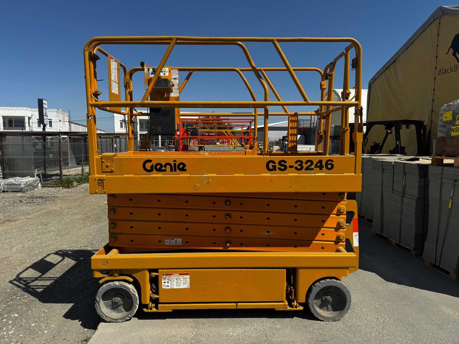 Nacela foarfeca Genie GS-3246 second hand