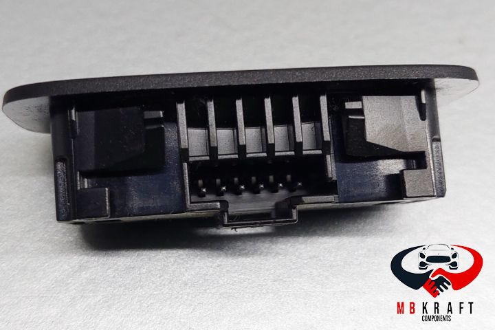 Lampa interior cu bec  A0009063904 Mercedes-Benz C-Class W205/S205/C2