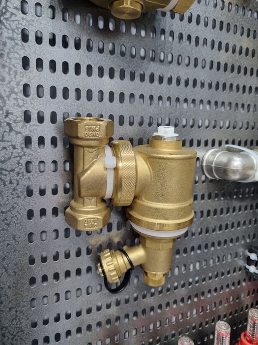 Магнитный дешломатор DN 20