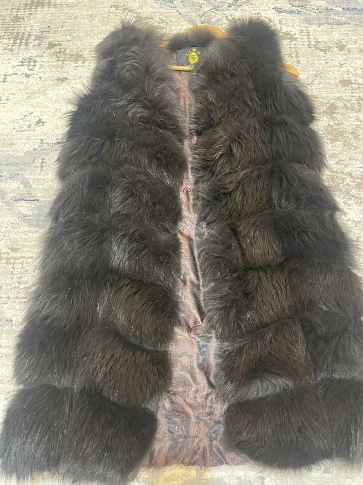 Желетка из натурального меха песца