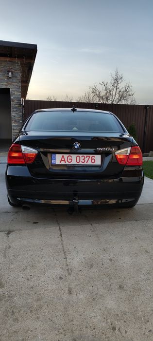 Bmw E90 320d Automat