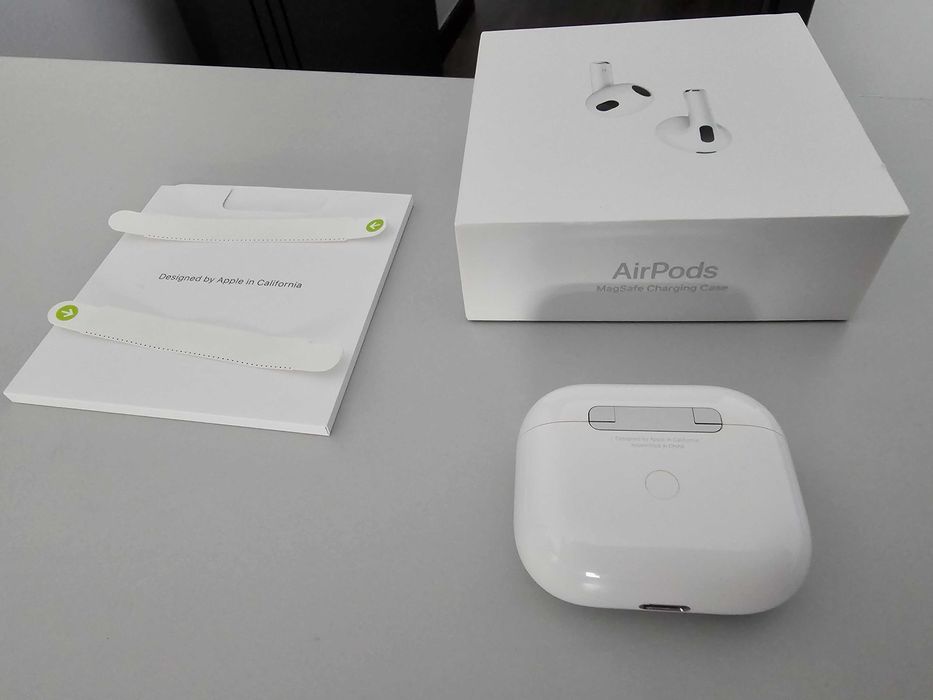 Casti Apple AirPods 3 - MagSafe Charging Case - MME73ZM/A