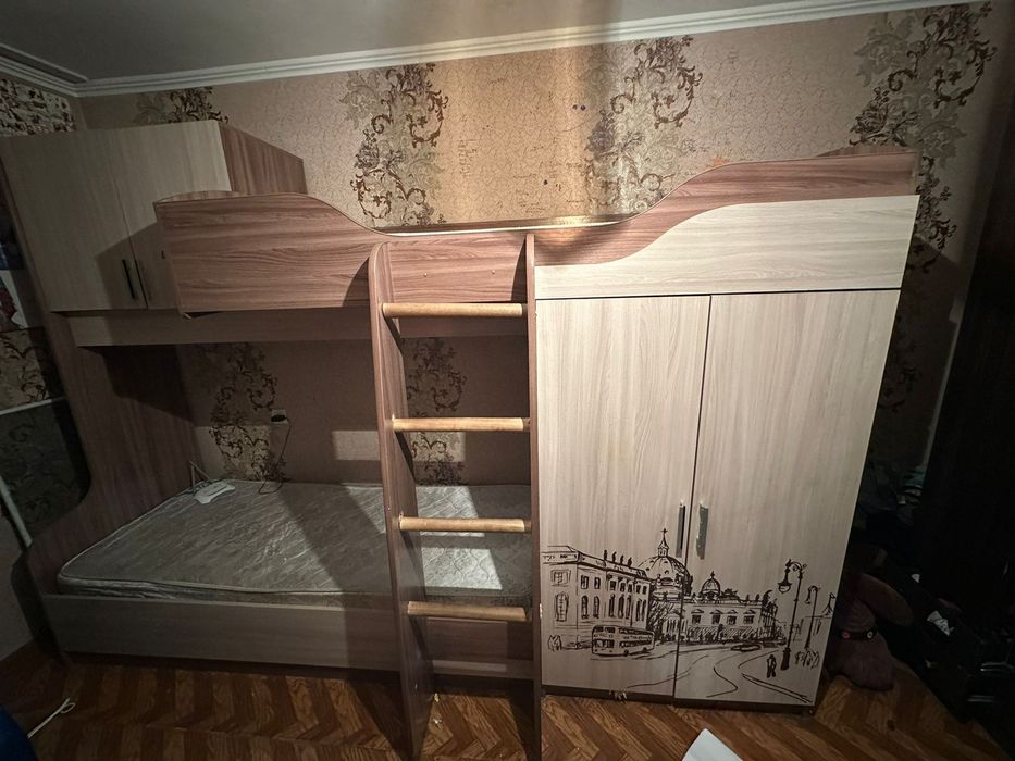 Детский диван отличное состояние