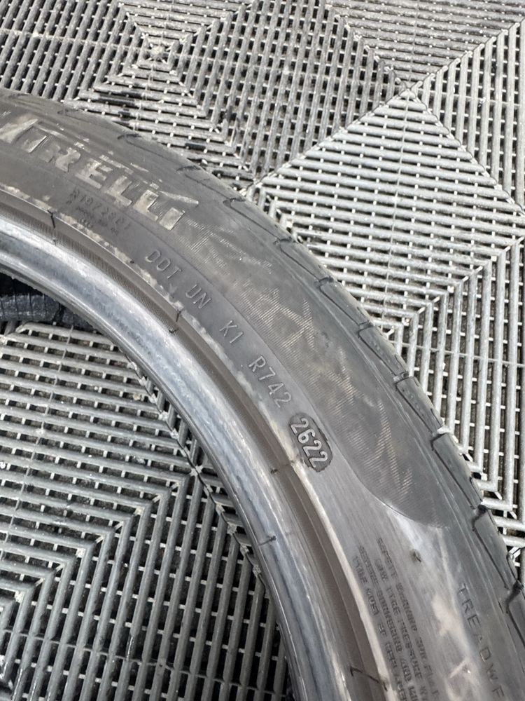 4бр гуми 225 45 18 и 245 40 18 Pirelli Dot22  летни/всесезонни гуми
