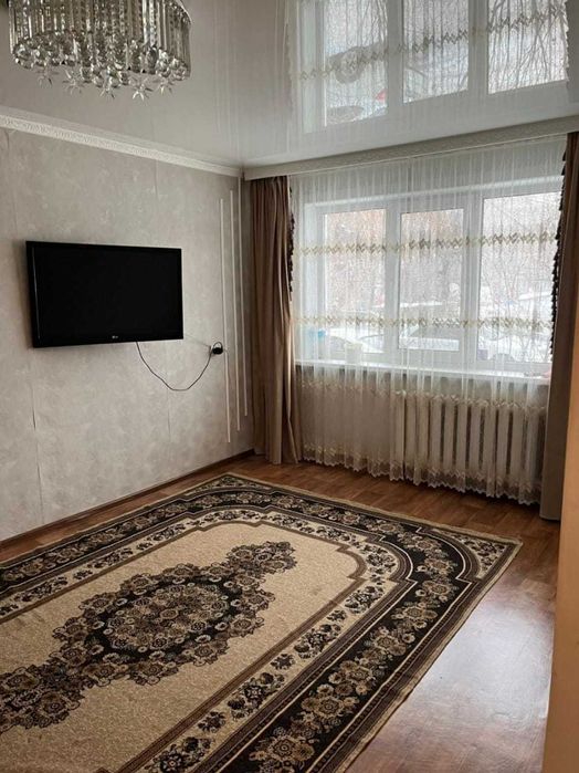 Продам 3 комнатную квартиру в районе Уюта