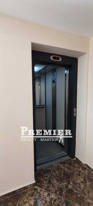 Продава се Двустаен апартамент в к.к. Слънчев бряг - 61 кв.м за 1140 €/кв.м - Снимка #9