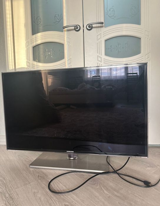 Телевизор самсунг