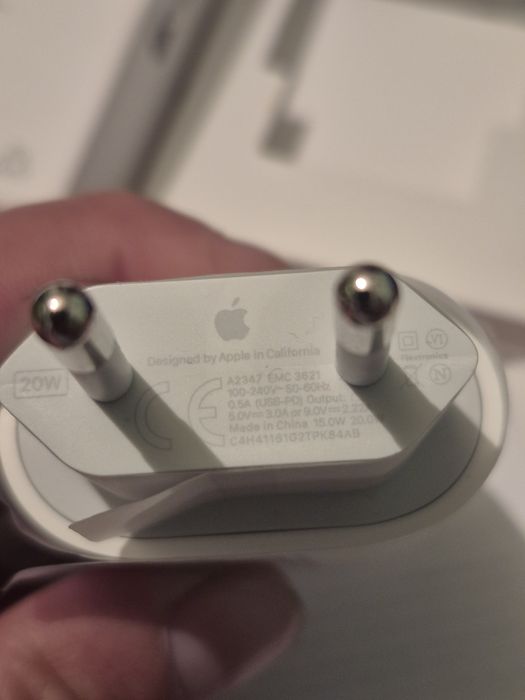 Блок питания apple 20w 2024  оригиналная зарядка  для iphone