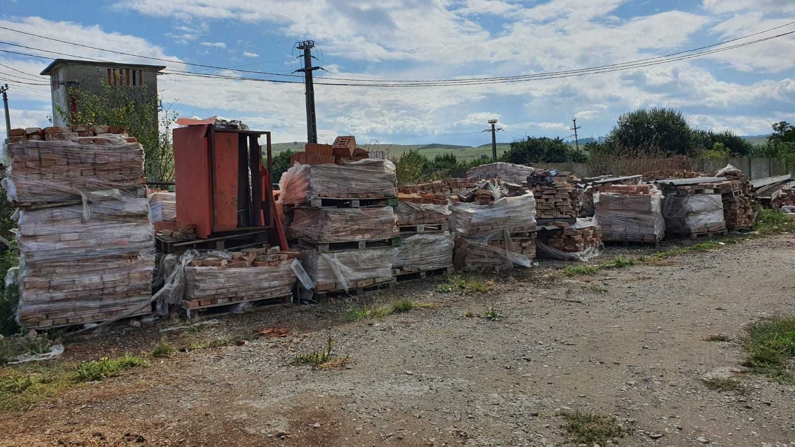 Caramida plina recuperata din demolari