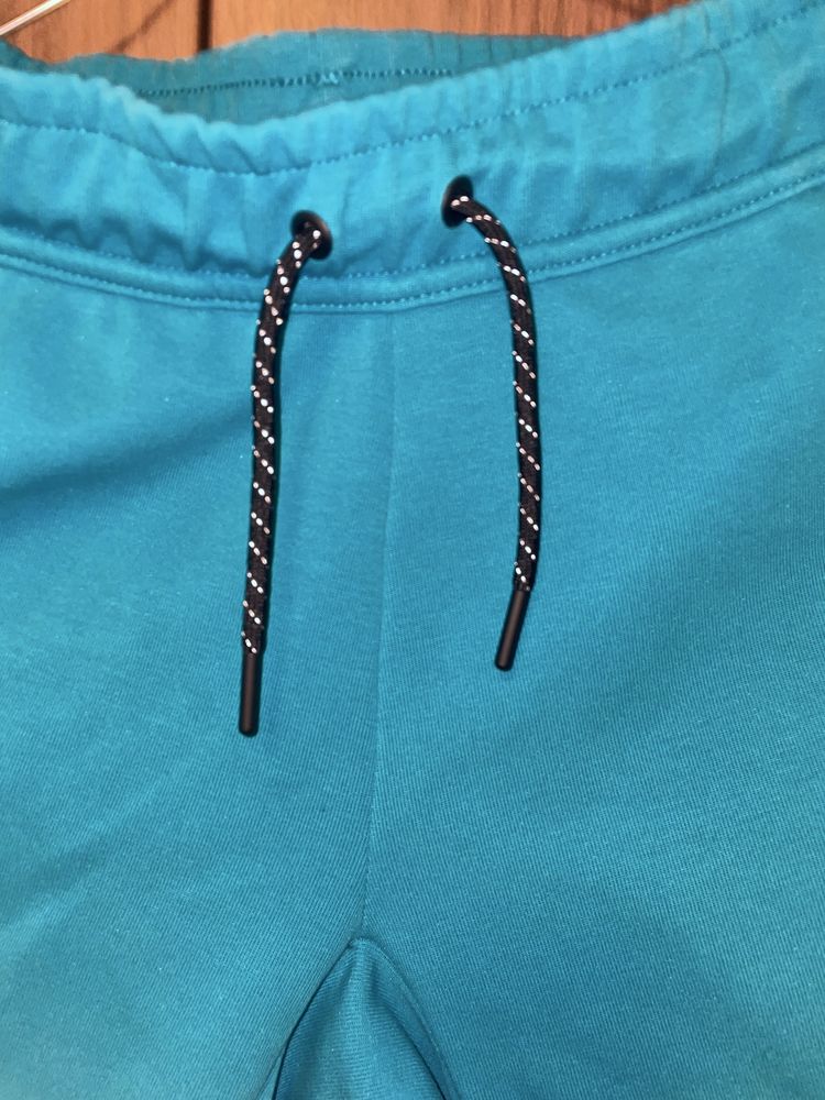 Nike tech fleece shorts-Къси гащи найк