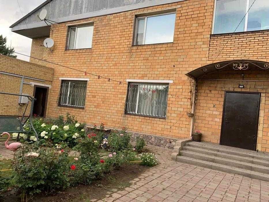 Продам шикарный особняк 6 комн