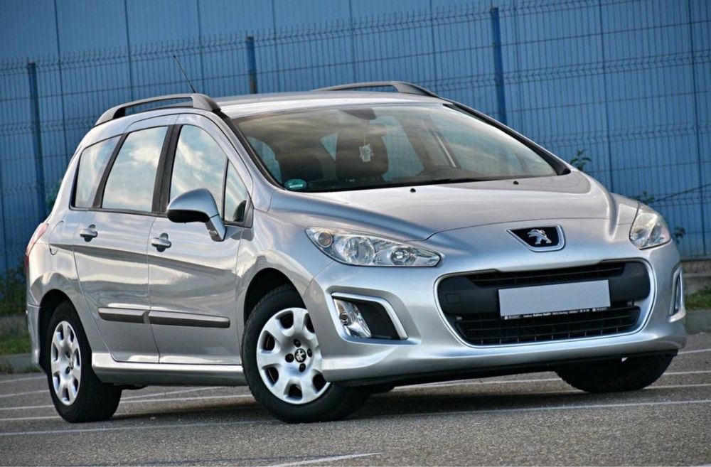 Peugeot 308 1.6HDI, Automat, senzori, navigatie mare, incalzire scaune