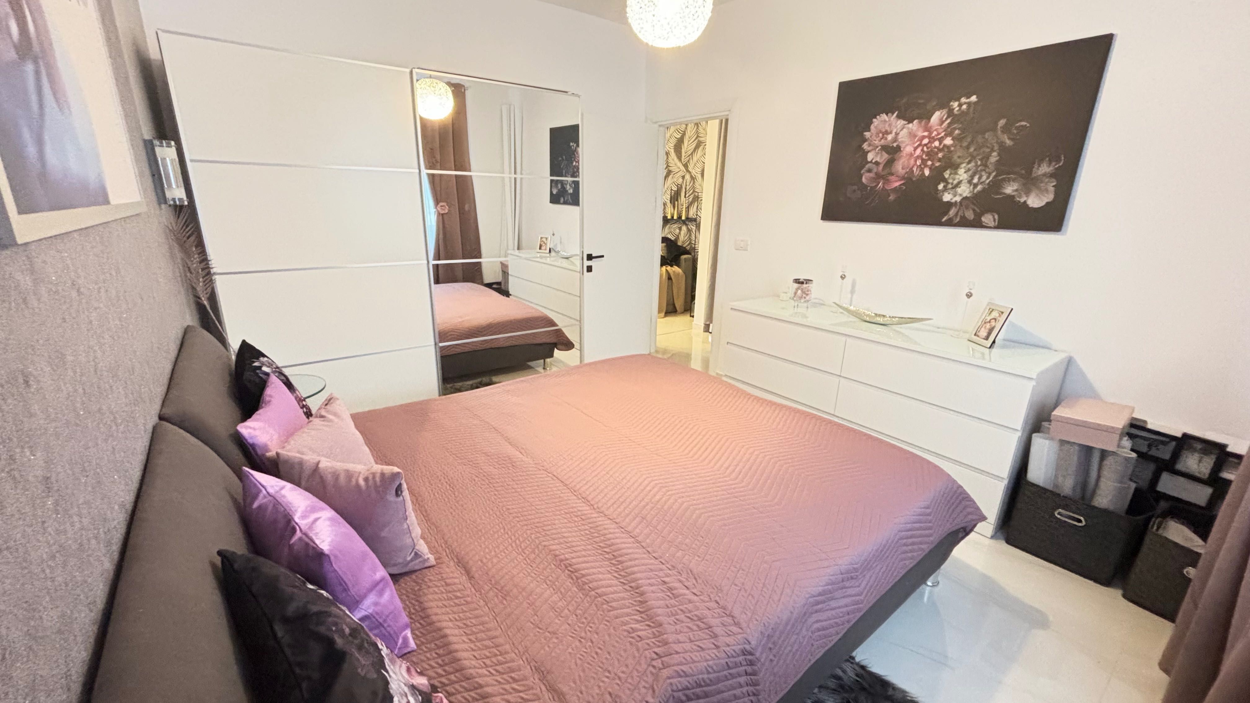 Apartament lux 2 camere mobilat/dotat et.3/4 + loc parcare, in Braytim