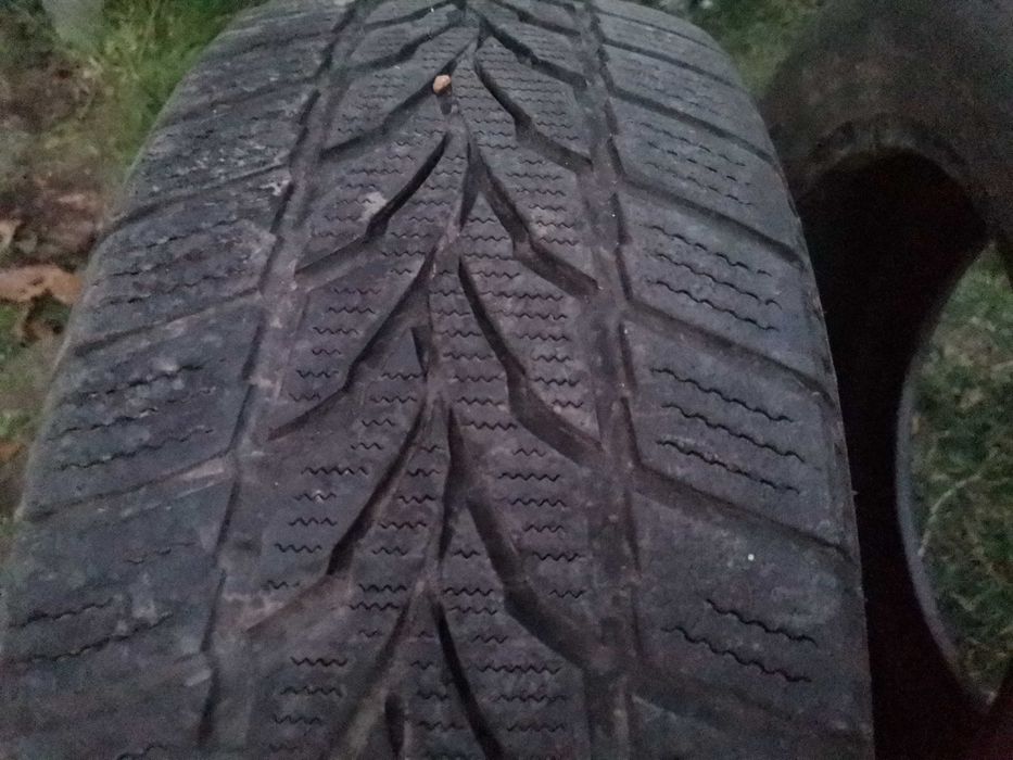 Зимни гуми за сув 215/65/16