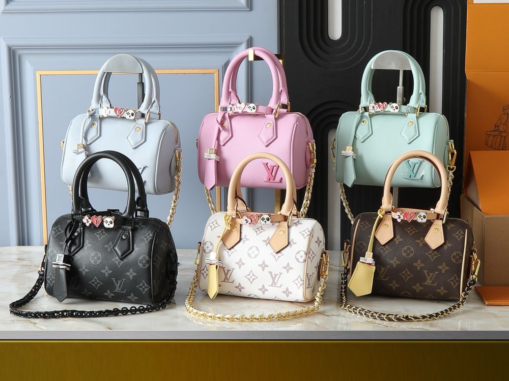 Geanta louis vuitton speedy 18