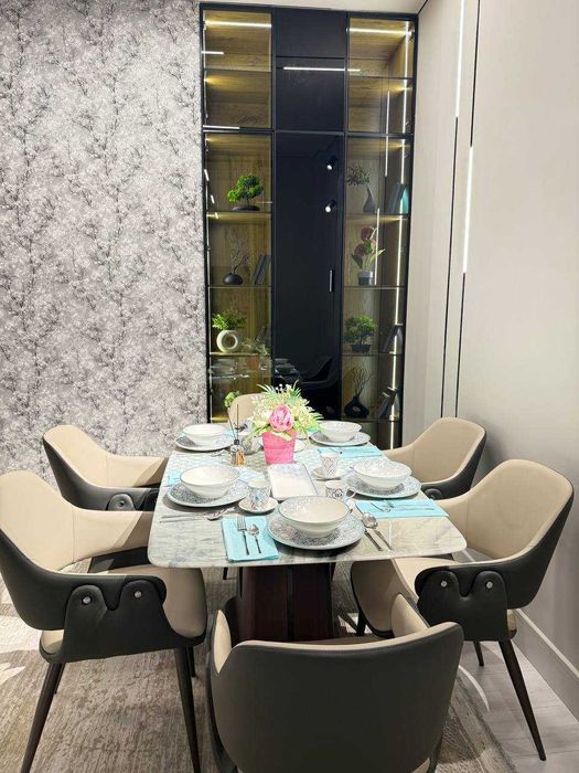 СРОЧНО ПРОДАЁТСЯ 3ком квартира  ЖК Мухташам 100м2 10 Этаж