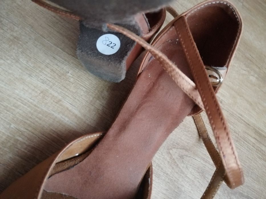 Vând Rochițe dans sportiv