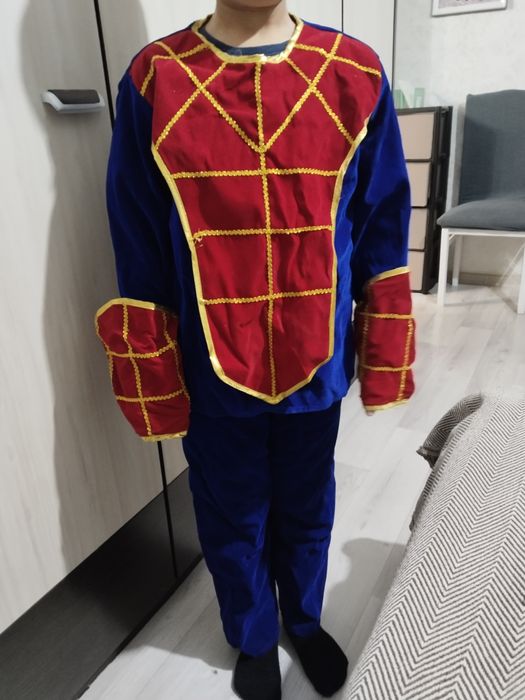 Карнавальный костюм рыцаря