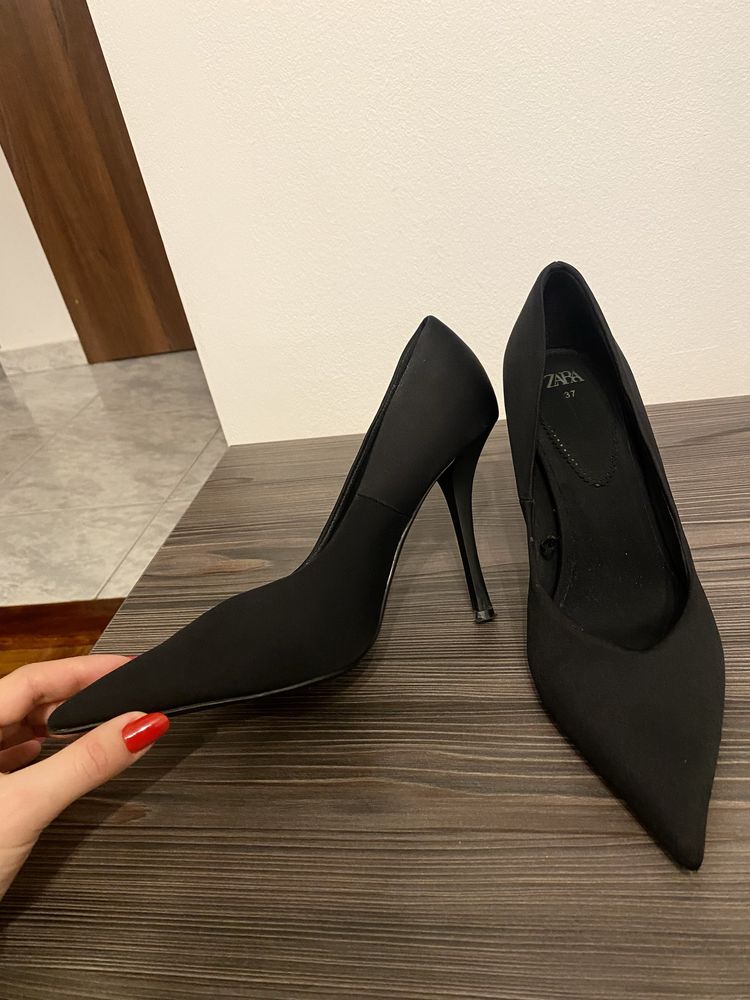 Pantofi stiletto ZARA