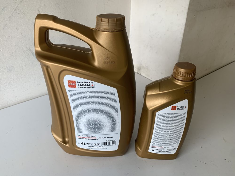 Моторно масло ENEOS 5W30 не Castrol двигател 5-30 Рено Renault RS