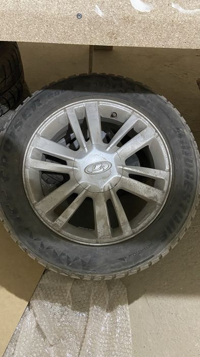 Титанка R16, Диски