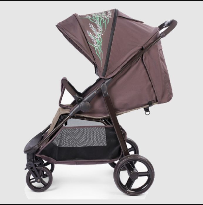 Коляска прогулочная