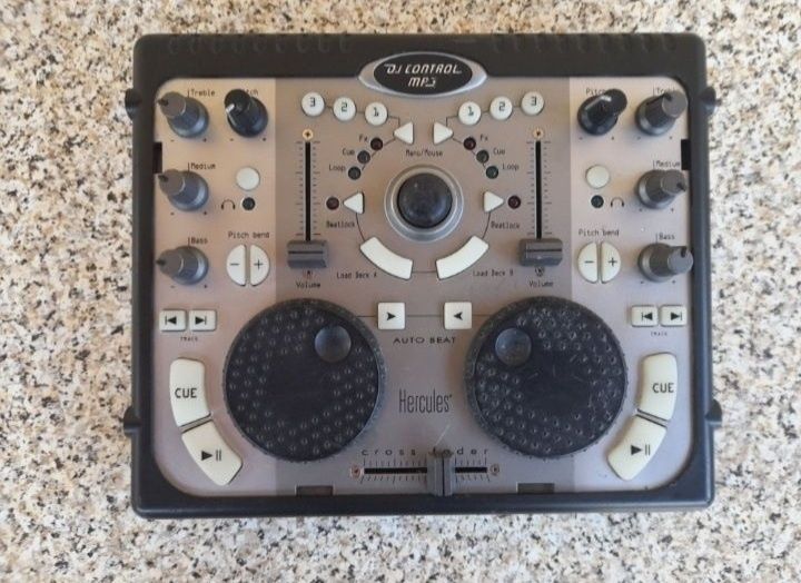 controler Hercules DJ. control MP3( linie , instrumente muzicale)