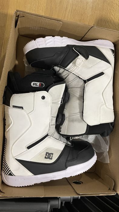 Bootsi de snowboard dc albi 43