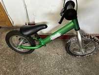 Vând bicicleta fara pedale Mappy din aluminiu 12", verde
