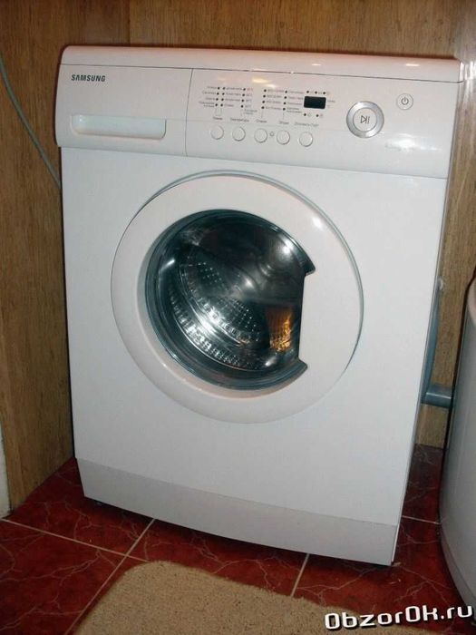 Продам стиральную машину Samsung 4kg
