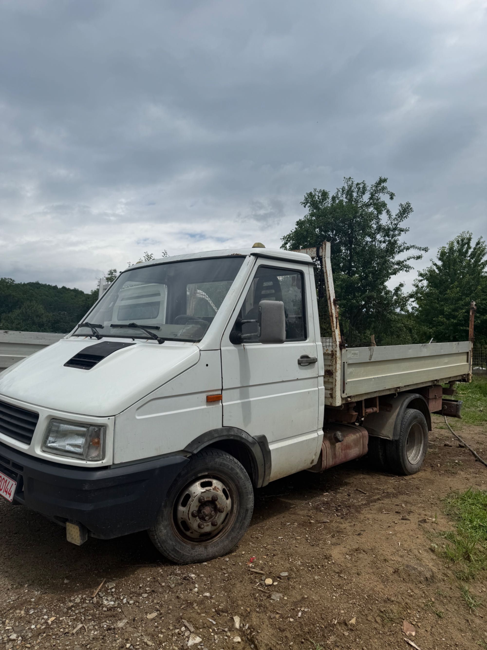 Iveco 3510 – basculabil – an 1995