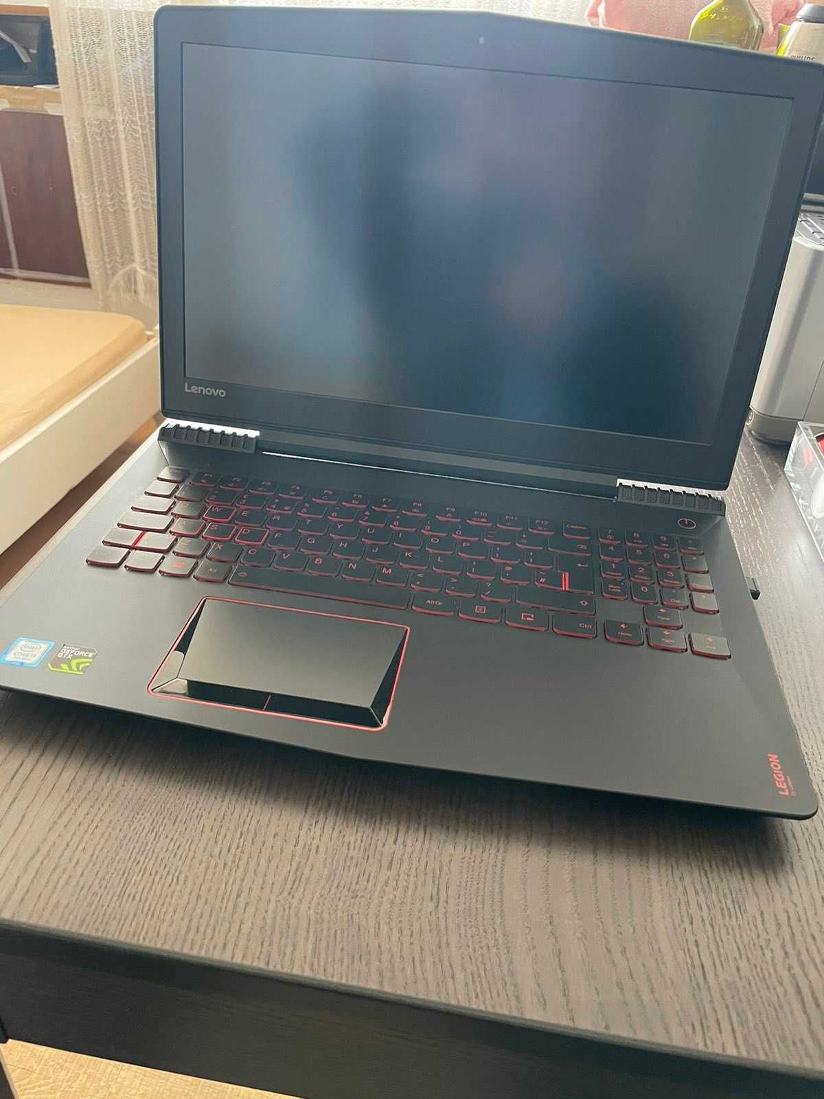 Лаптоп Lenovo Legion Y520-15IKBN