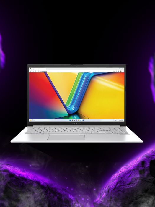 Asus Vivobook 15, R7-5825U, AMD Radeon, 16/ 512GB, 15.6" IPS