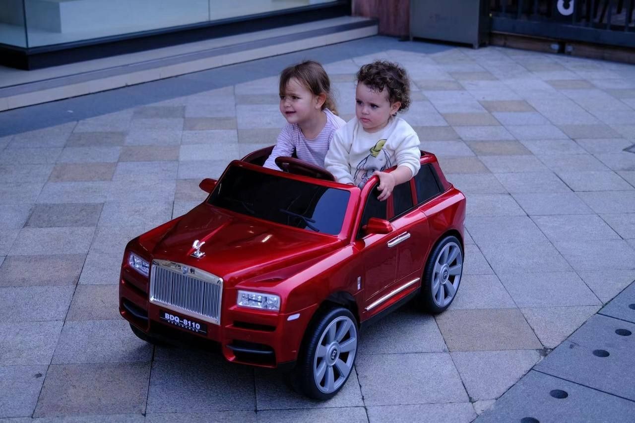 Rolls Royce detskiy