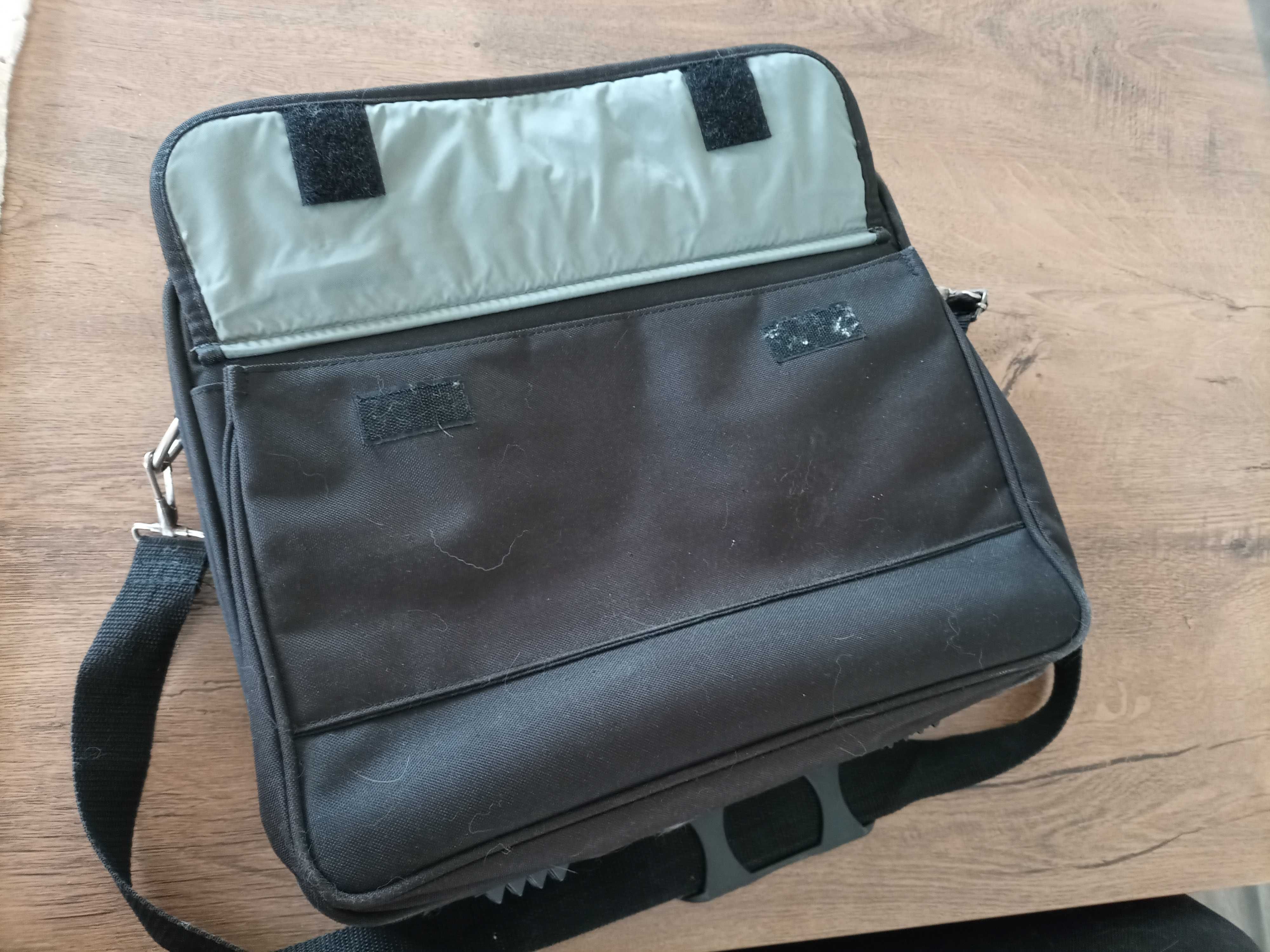 Чанта за лаптоп с джоб