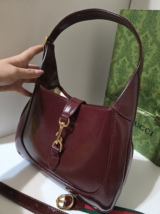 Налична чанта Gucci Jackie 1961