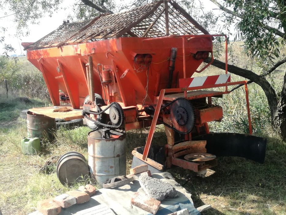 Опесъчител за снегопочистване