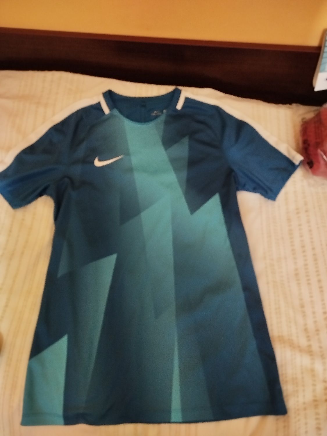 Тениска Nike DRI-FIT
