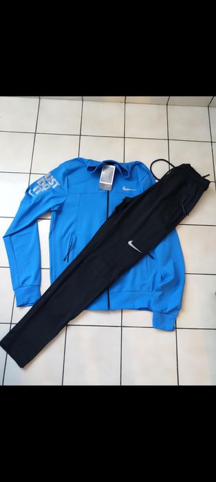 Мъжки спортен екип от полиамид