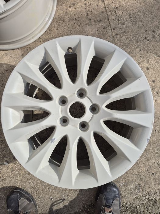 Vând Jante Skoda / wv  17 / 5x112 / 7.5 J