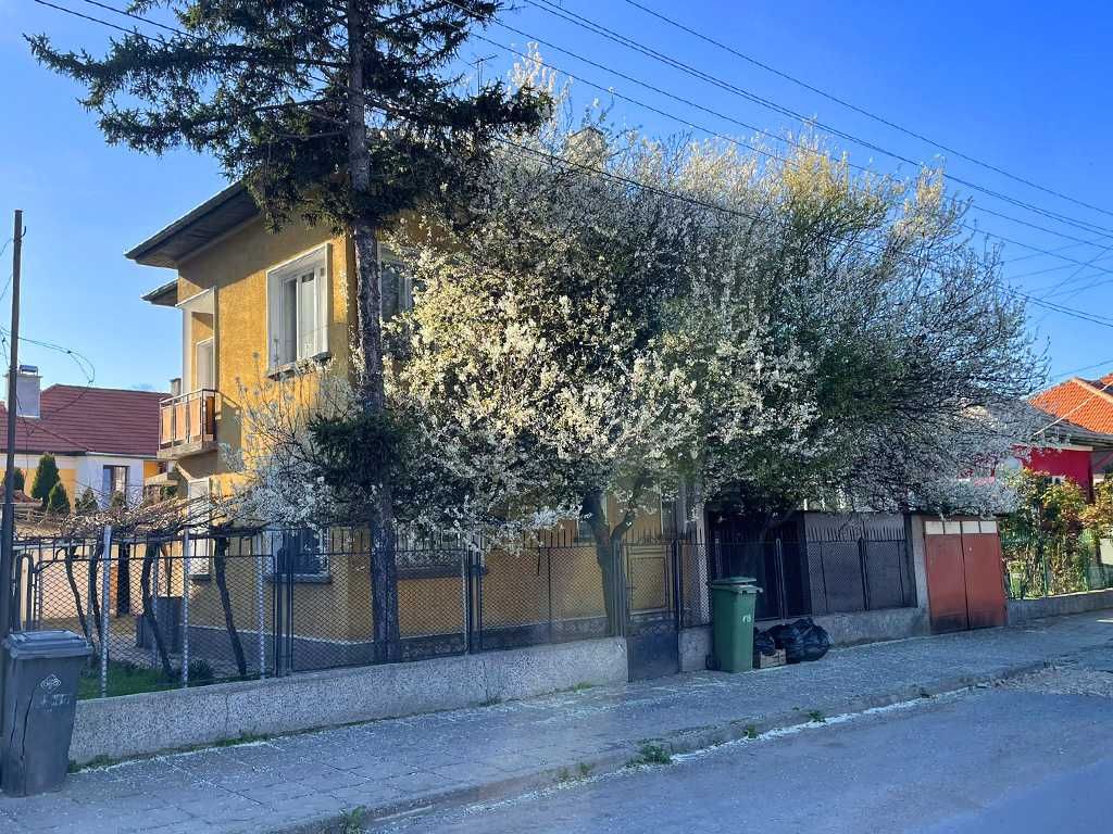 Продава се Къща в Лом - 150 кв.м за 654 €/кв.м - Снимка #4