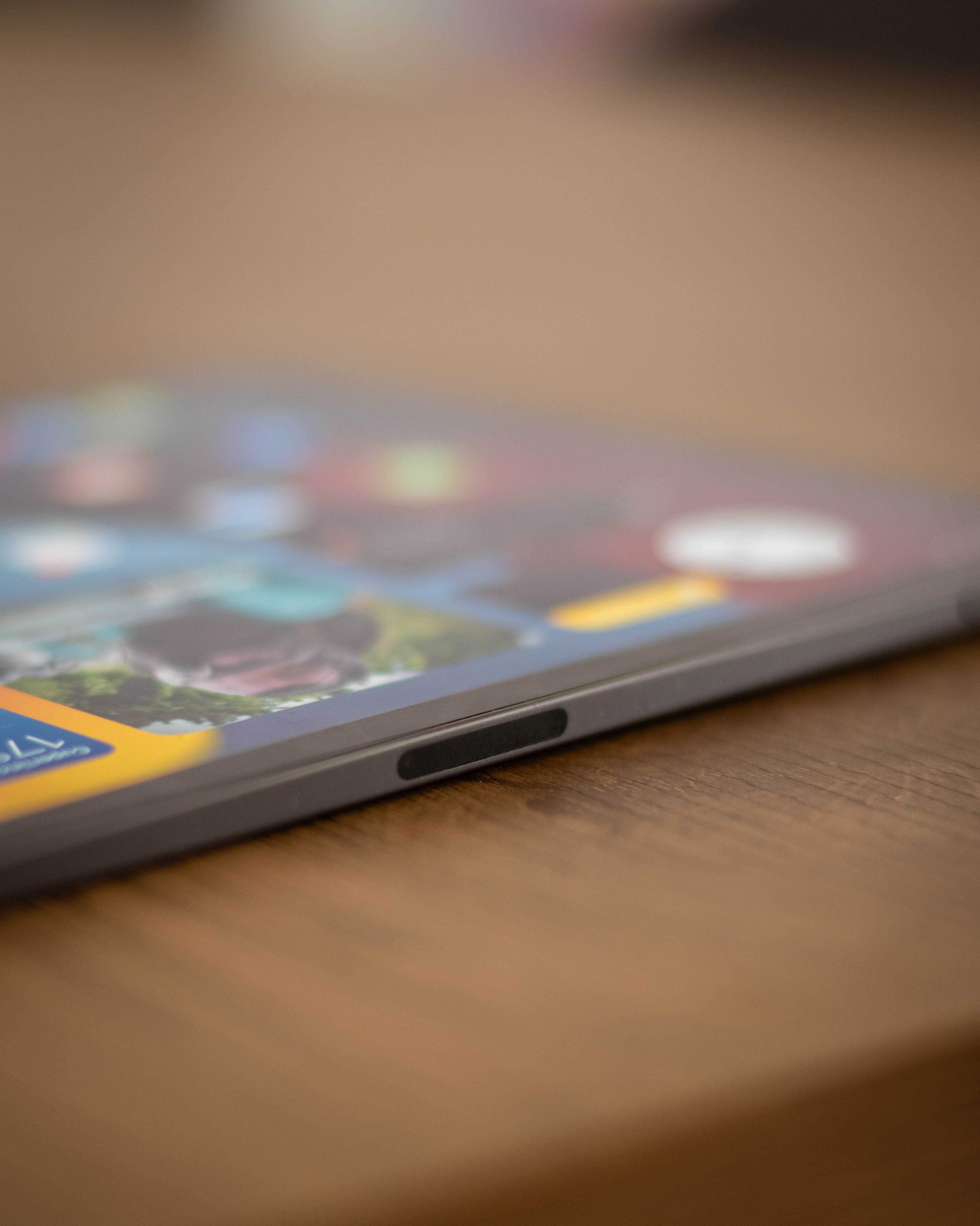 iPad Pro 11” (2nd Gen, 2020) – 128GB, Wi-Fi – Отлично състояние