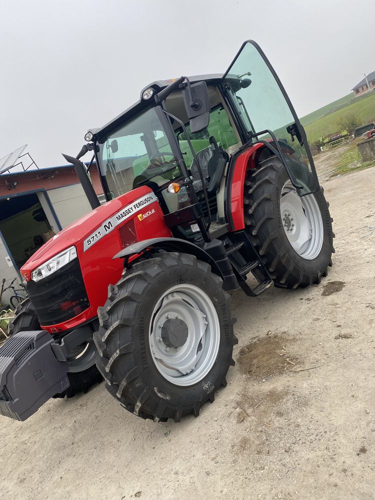 Tractor nou massey ferguson 5711 M se oferă garanție