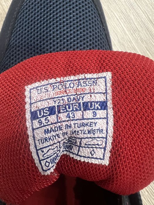 Сникърси POLO