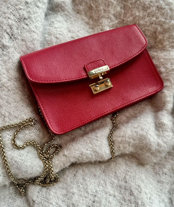 Furla червено бижу