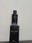 Vând Dior sauvage Parfum,batch 2019,, aproximativ 90 ml rămași