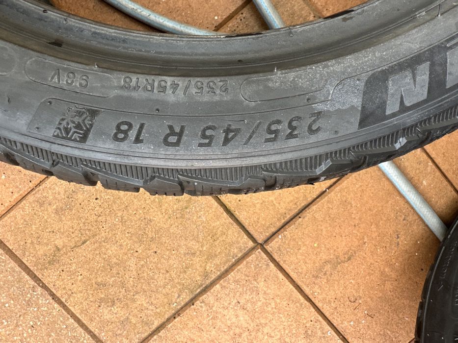 4 cauciucuri iarna Michelin 235/45/18 dot 2019