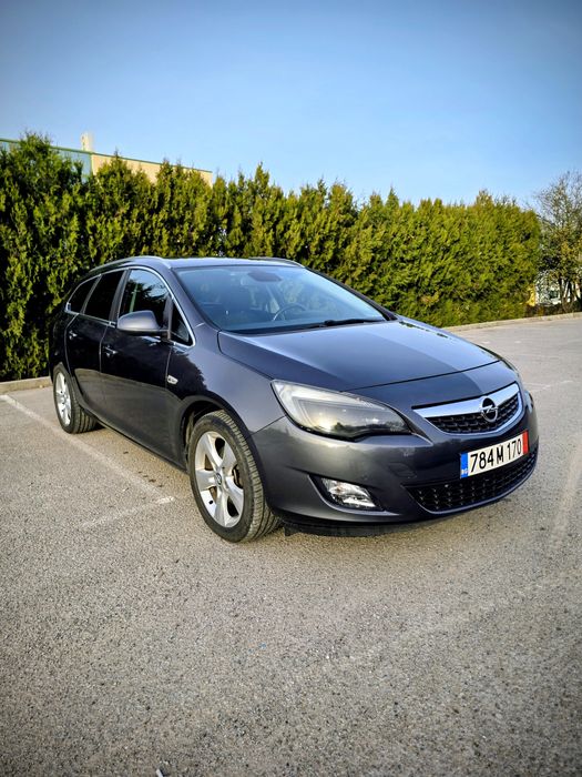 Opel Astra 2.0 CDTI • 160 к.с. • 2011 • Euro 5