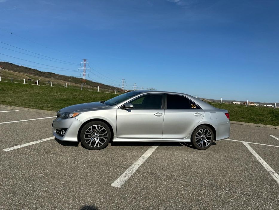Toyota Camry 2,5 Benzina aspirat 180 cp